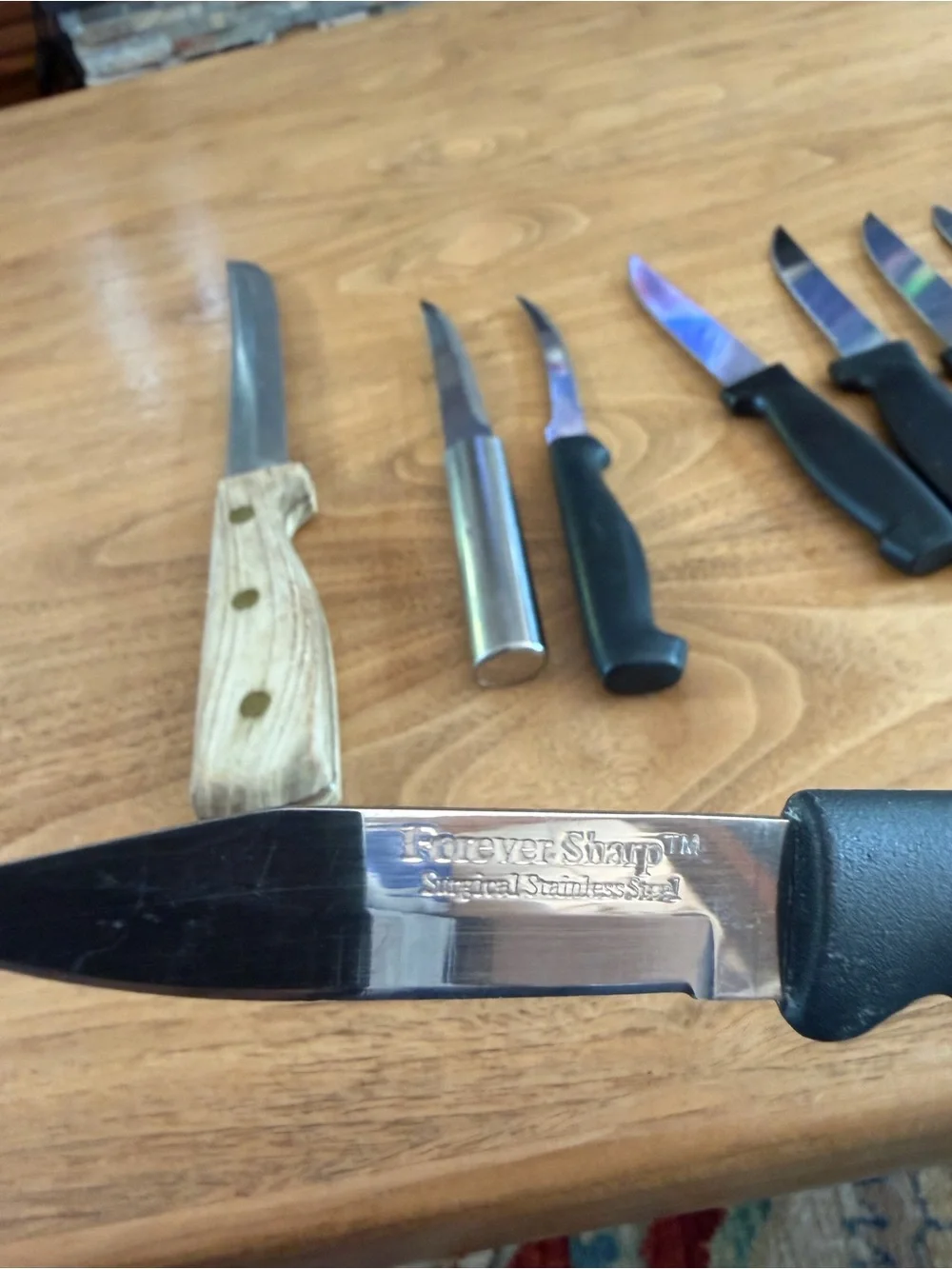 9 knives